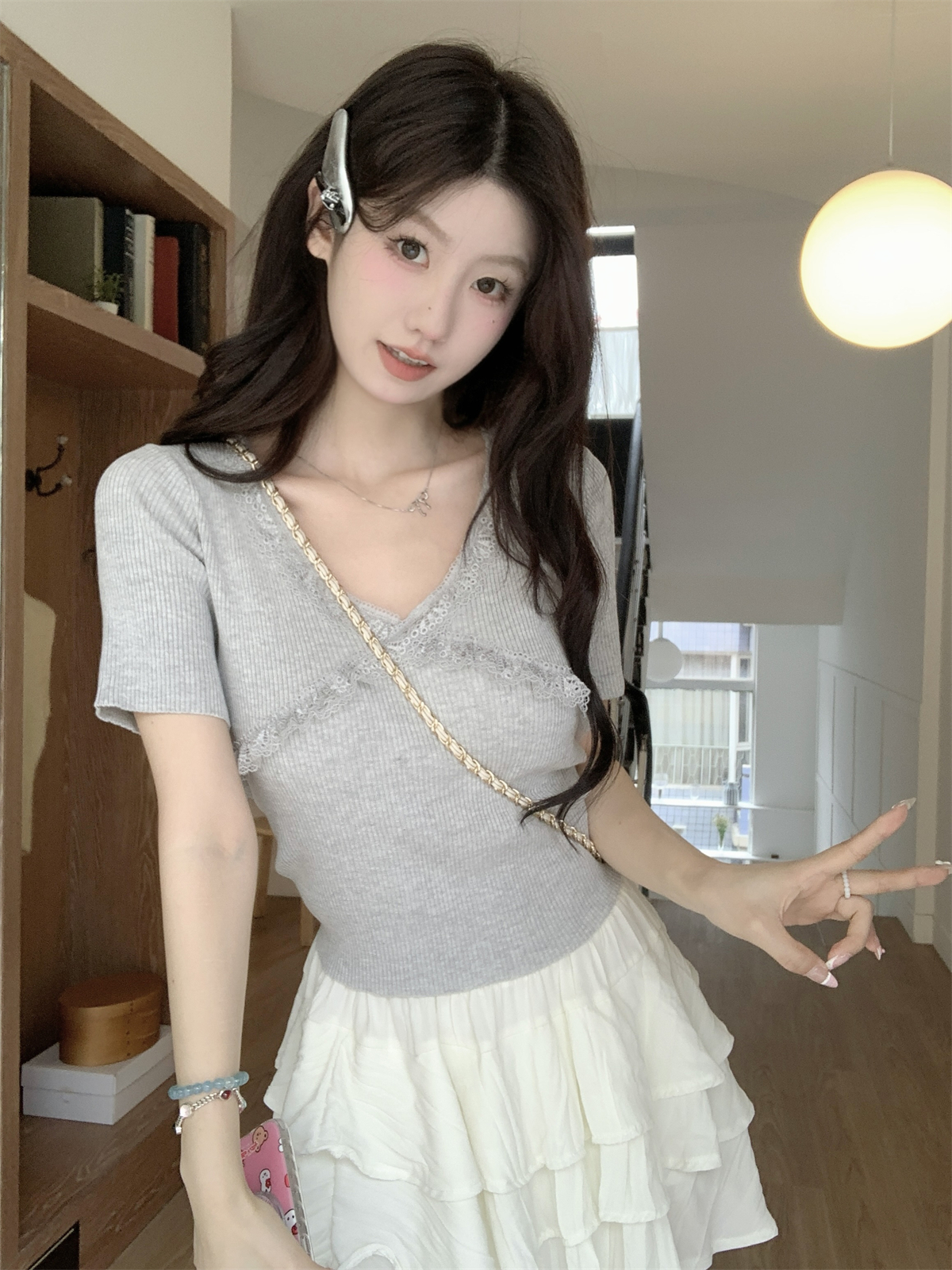 實拍 夏季韓版v領交叉蕾絲拼接顯瘦氣質百搭針織短袖上衣