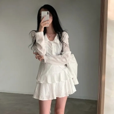 批发已出货 收腰系带<b class='q'>显瘦</b>上衣+百褶半身裙套装