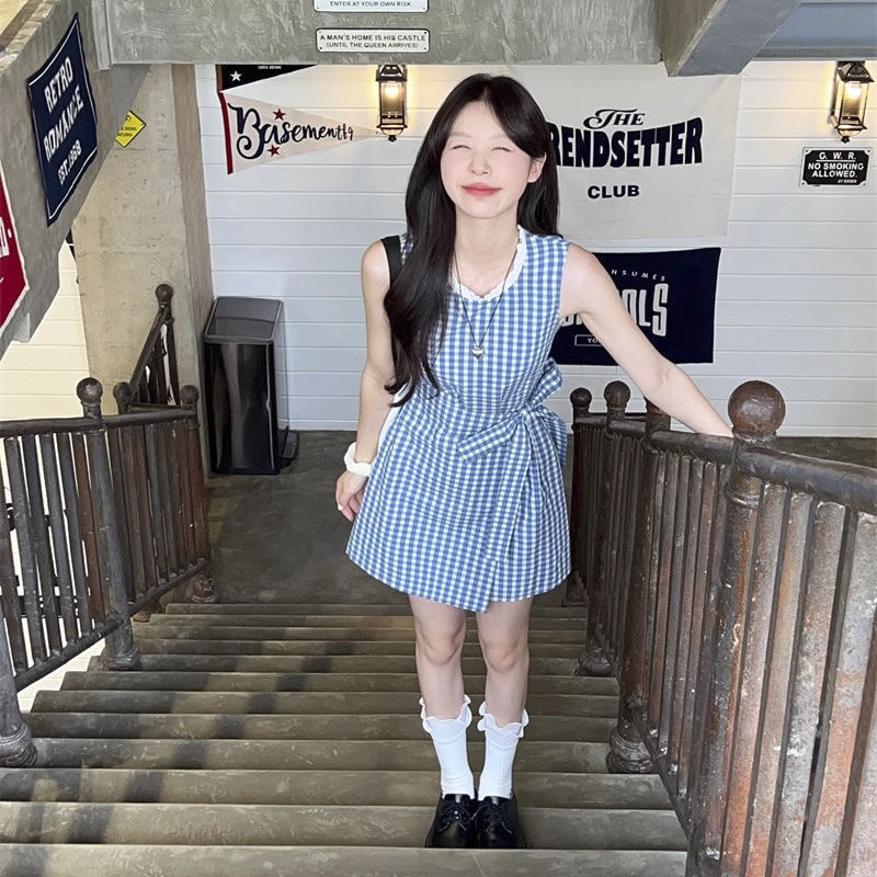 French blue and white plaid lace-up vest dress for women summer 2024 new temperament casual versatile sleeveless short skirt