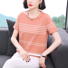 批发<b class='q'>妈妈装</b>2026夏新款短袖女T恤高级感宽松显瘦印花上衣女圆领