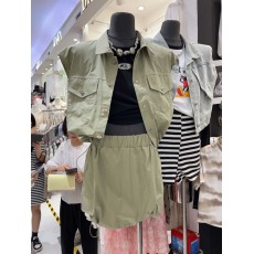 批发韩国东大门-2026年夏装新无袖外套上衣+洋气半身短裙两件套女