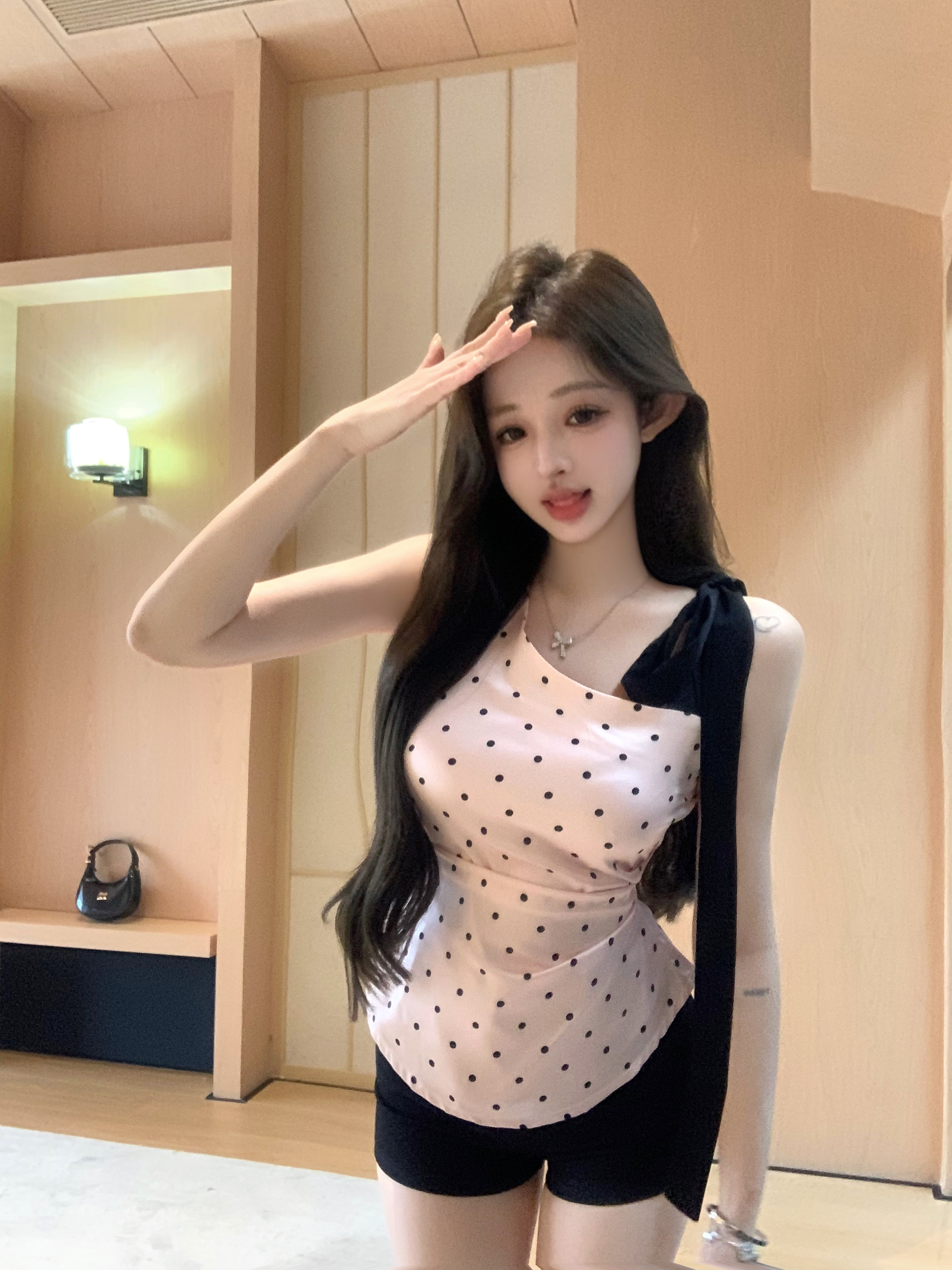 Real shot!  Sweet and spicy contrast color sleeveless slanted shoulder shirt top summer design pink polka dot camisole for women