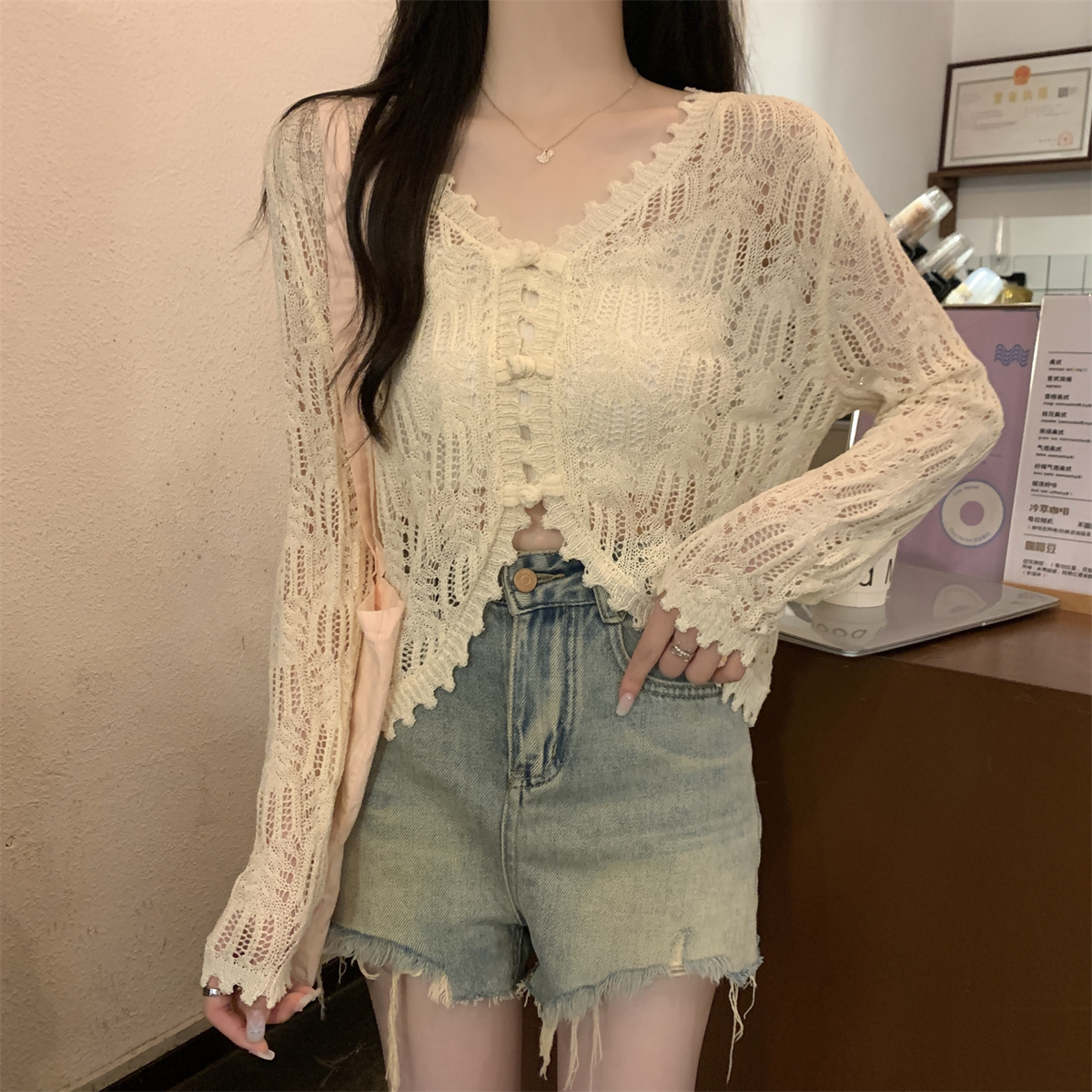 Actual shot of summer Korean style v-neck temperament Chinese-style buckle hollow thin sun protection knitted cardigan outer top