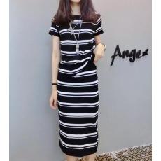 批发欧洲站2026<b class='q'>夏</b>装新款欧货潮 针织条纹套装裙时尚休闲套装 女