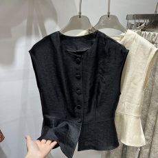 2026年夏季新款韩版时尚巴蒂啊马甲纯色短款圆领开衫马甲ins风潮