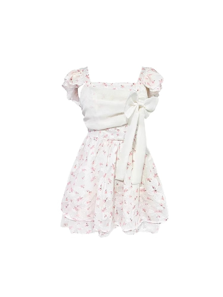 French sweet style small flying sleeves floral dress for little girls in summer with bow waist and fugitive princess short skirt