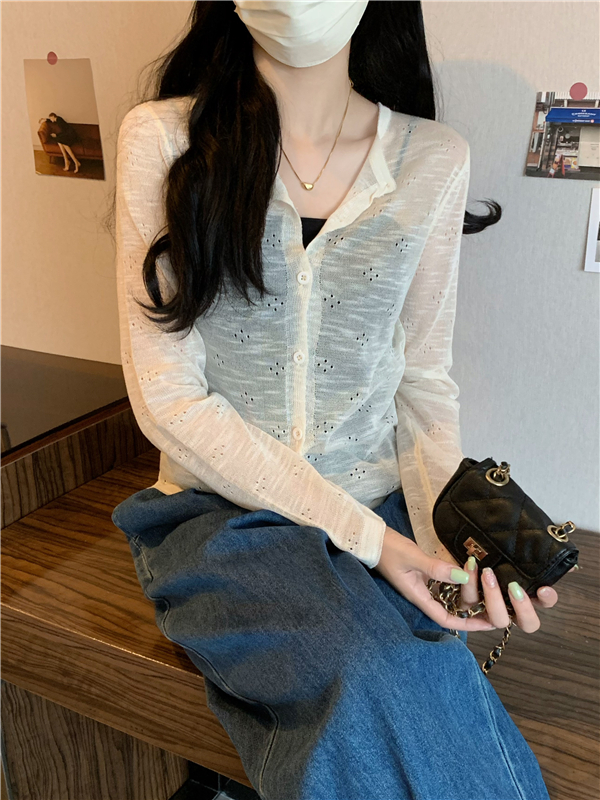 Actual shot of Korean style hollow thin sun protection sweater for women, chic loose short long-sleeved cardigan top