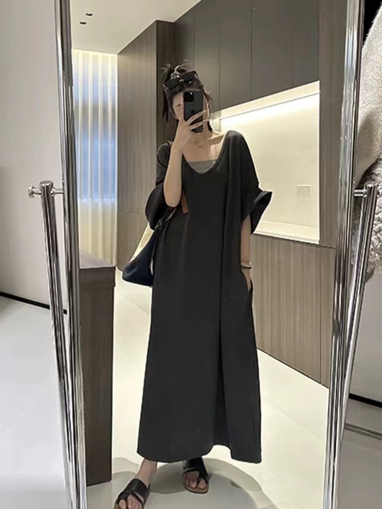 French lazy style v-neck long dress for women in spring and summer loose large version with slimming high-end niche skirt