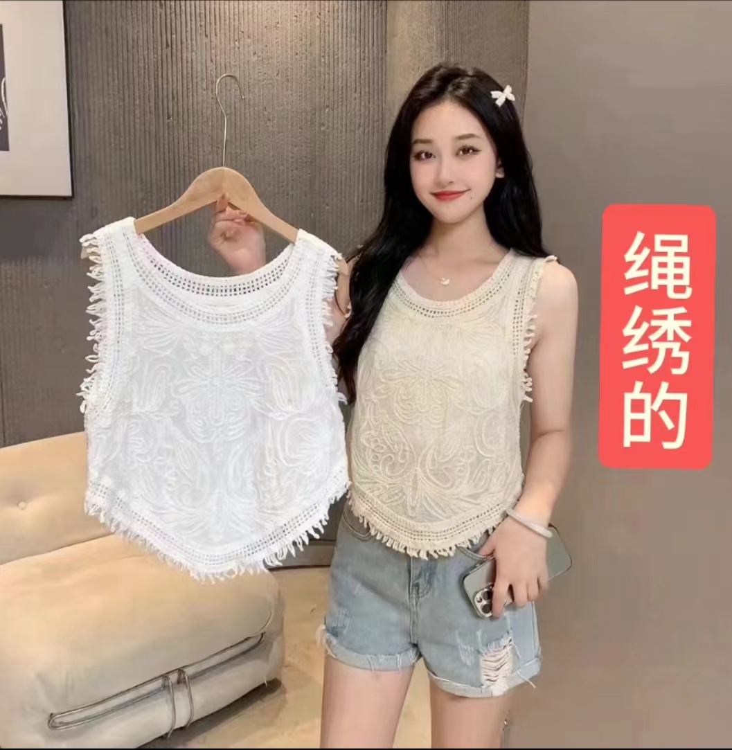 New chic and stunning sleeveless vest for women. Summer sweet and spicy layered outer wear design with unique western style fashionable top.