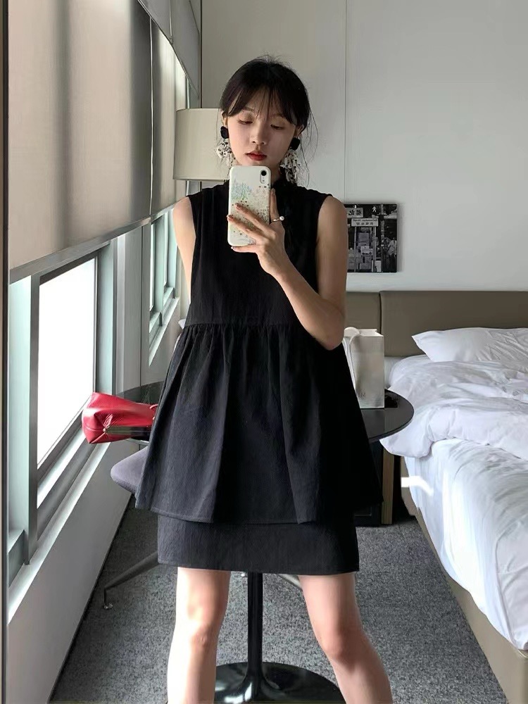 French black dress, ladylike temperament, high-end exquisite goddess style, high-end sense 2024 new summer women's clothing