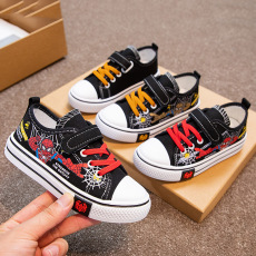 批发帆布鞋男童鞋子中大童蜘蛛侠春秋儿童休闲板鞋<b class='q'>韩版</b>男孩一脚蹬单鞋