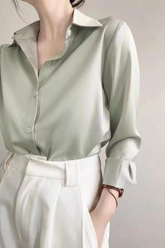 PF26113# 率性简约 高级感绿色缎面衬衫女通勤衬衣设计感小众上衣