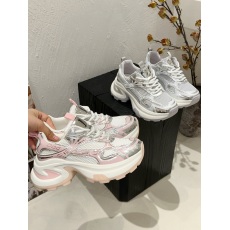 批发轻便<b class='q'>运动鞋</b>透气网面厚底增高老爹鞋女2024新款