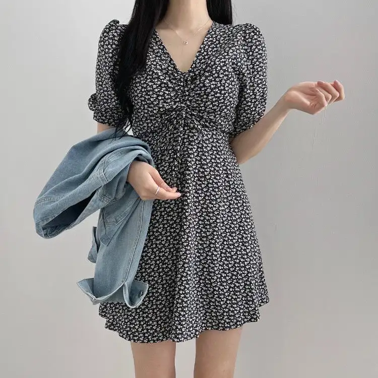 여성용 블랙 원피스 상세 이미지 1