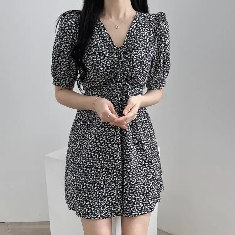 여성용 블랙 원피스 상세 이미지 2