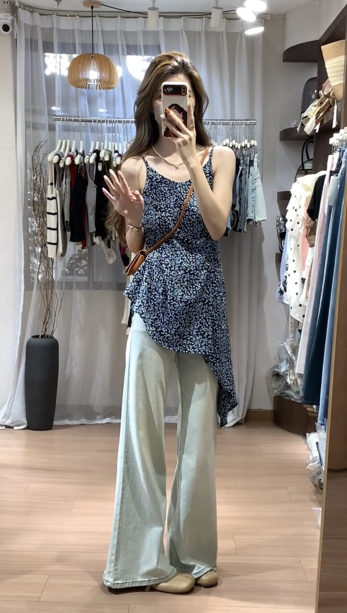 Small floral suspender layered top for women in summer, retro French style, high-waisted short chiffon skirt for small people