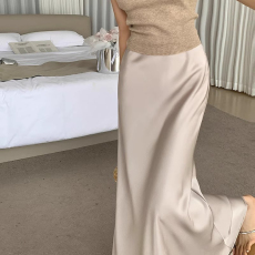 批发2025新款高级感醋酸缎面<b class='q'>半身</b>裙女夏季高腰垂坠感a字<b class='q'>包臀</b>鱼尾裙子