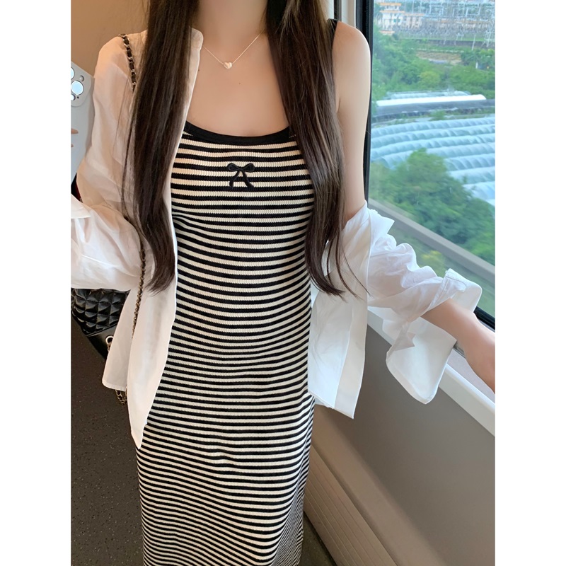 Real shot of striped suspender casual slim dress + summer thin sun protection shirt