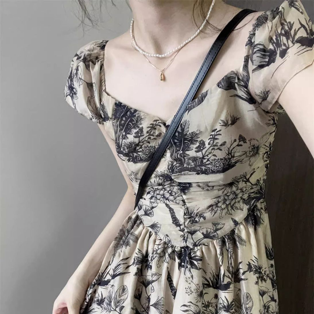 New Chinese style ink print square neck short-sleeved dress for women summer high-end temperament waist slimming A-line long skirt