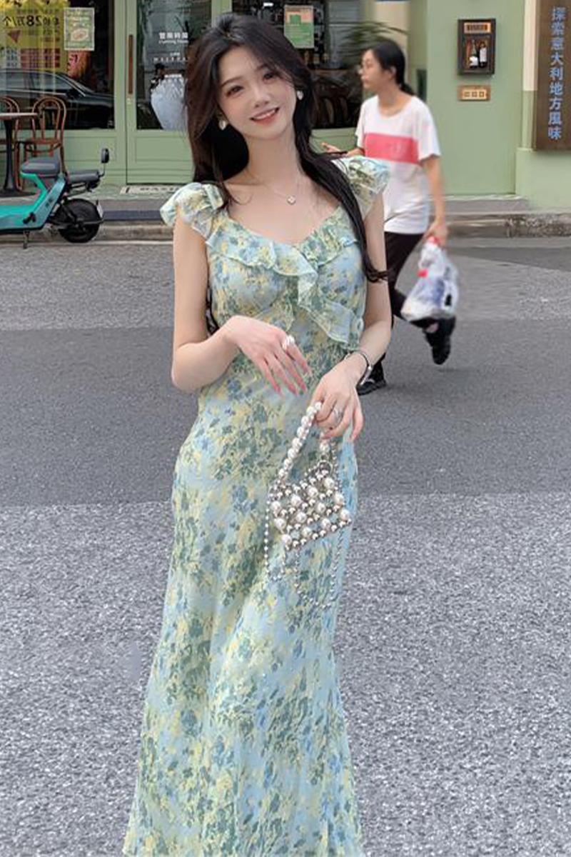 French floral suspender dress for women summer 2024 new spring dress seaside vacation high-end beach long dress