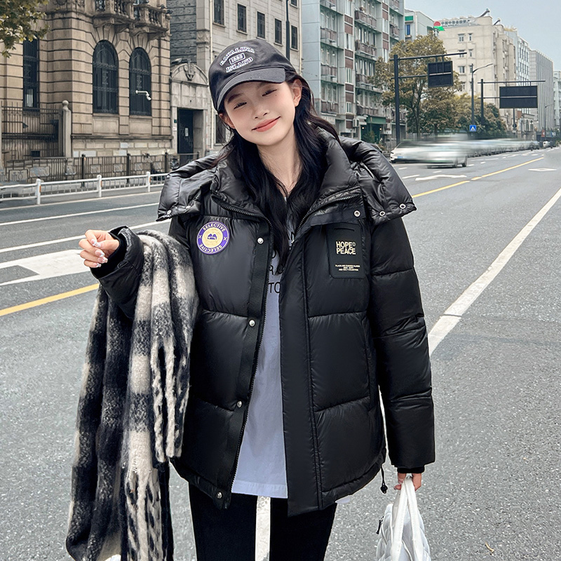 College style black cotton coat for small women winter 2024 new thickened cotton coat