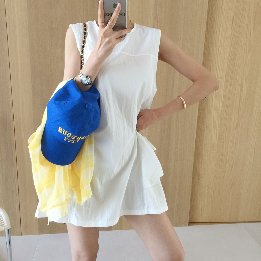 Korean style summer sleeveless big pocket dress