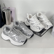 批发女鞋新款透气四季款爆款老爹鞋<b class='q'>大码</b>运动休闲鞋