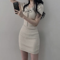批发已出货 韩国chic短袖针织收腰纯欲性感方领a字裙子绑带显瘦连衣裙