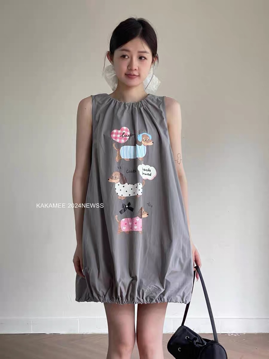 KAKAMEE cartoon spray painting age-reducing vest dress 2024 summer new Korean style age-reducing sleeveless skirt thin