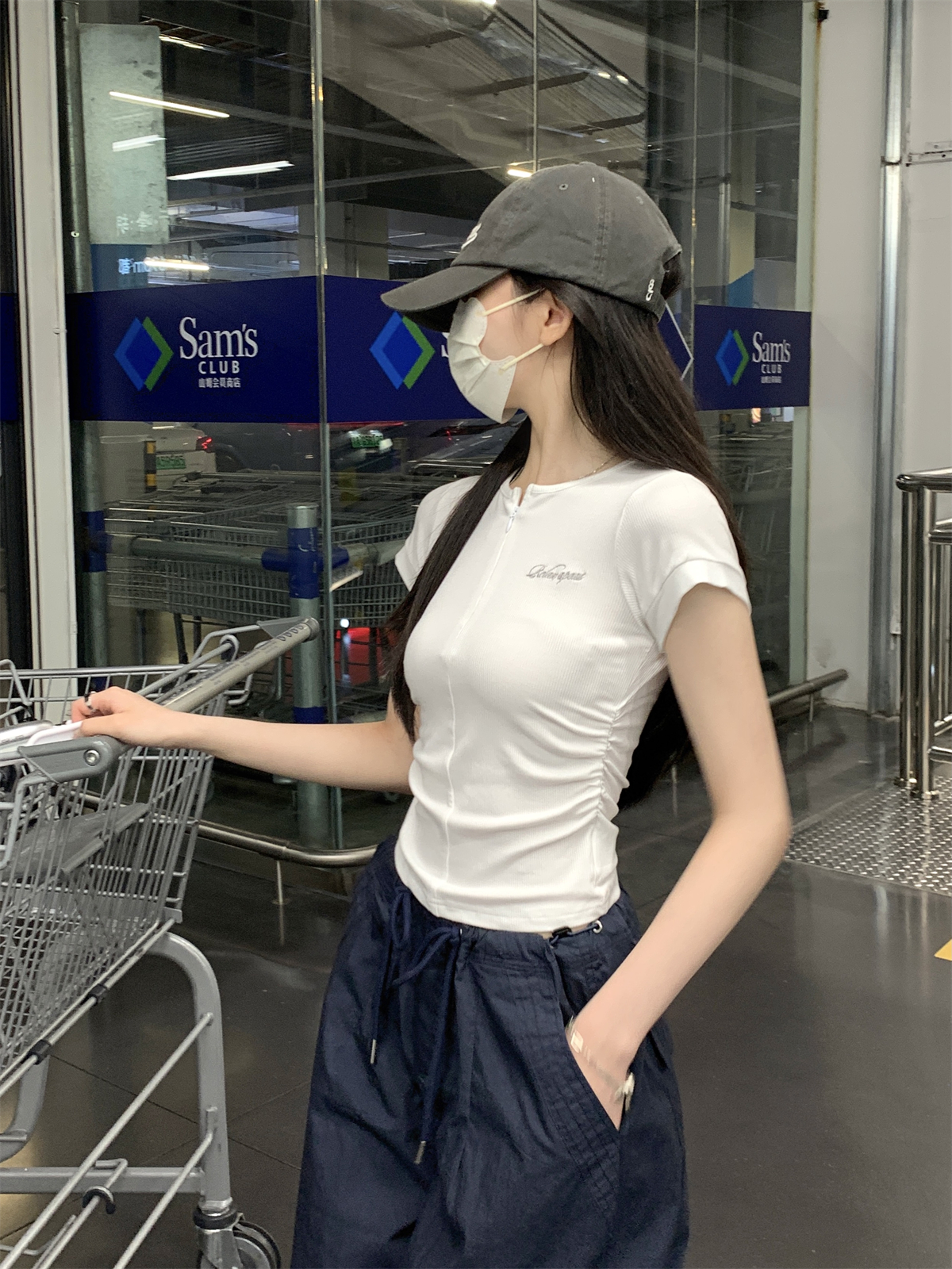 實拍 夏季韓版修身正肩拉鏈刺繡褶皺顯瘦設計感短袖T恤上衣女