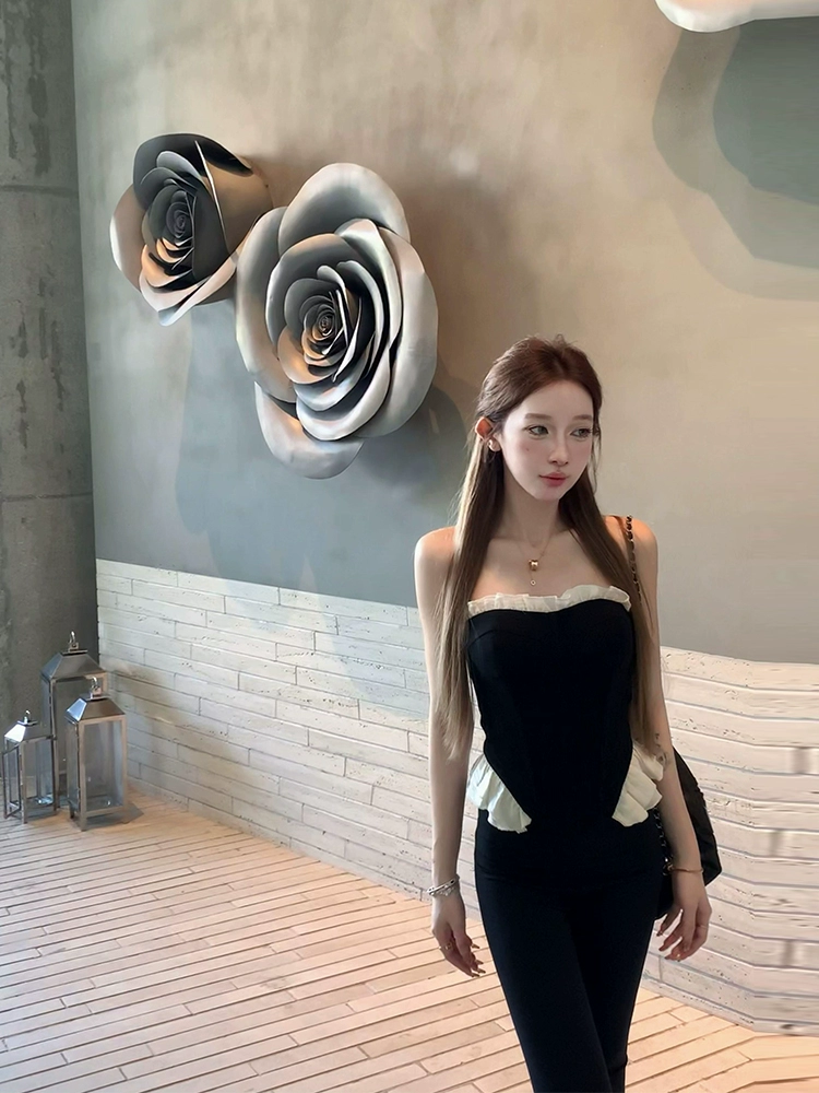 One-shoulder top for women, spring, autumn and summer design, slim outer wear, hot girl fishbone tube top camisole