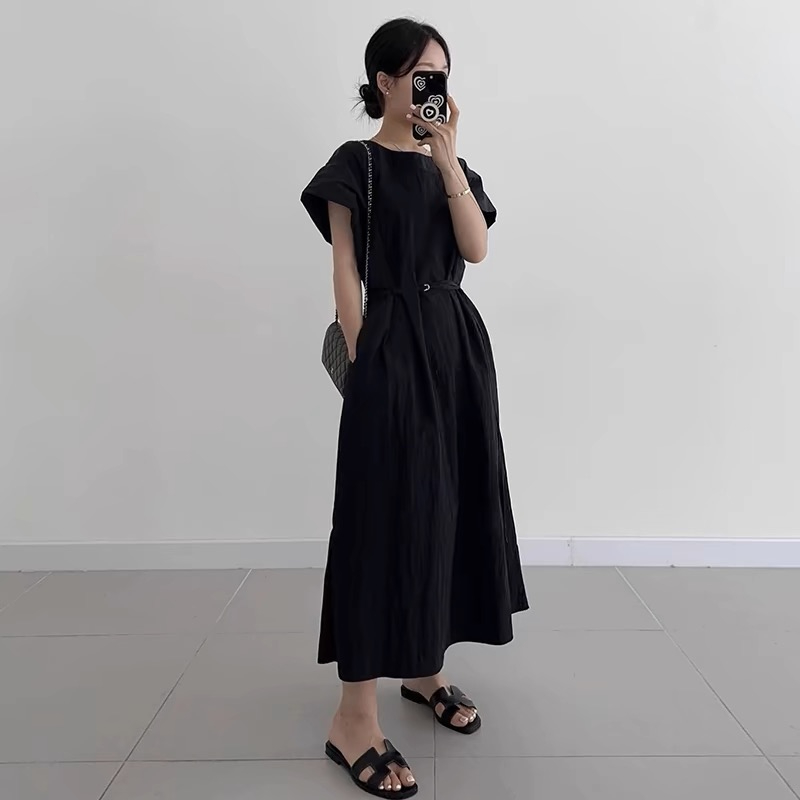 Korean chic summer new retro age-reducing round tie waist slimming long solid color short-sleeved dress for women