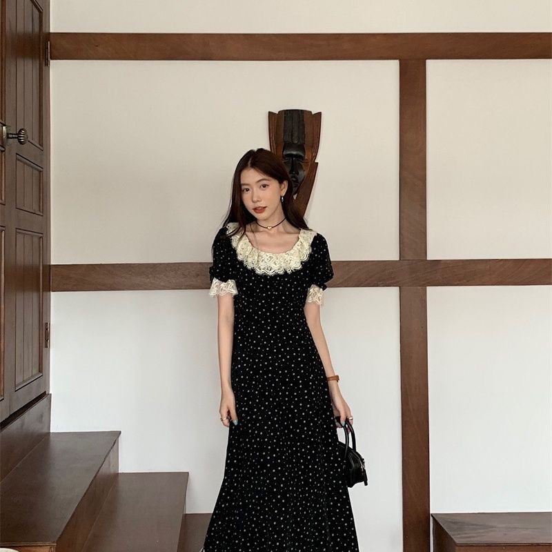 Black French ruffle collar sweet floral dress 2024 new summer style mid-length light luxury short-sleeved tea break dress