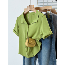 批发实拍2025夏装新款胖mm大码女<b class='q'>韩版</b>简约半开领弧形正肩短袖T恤