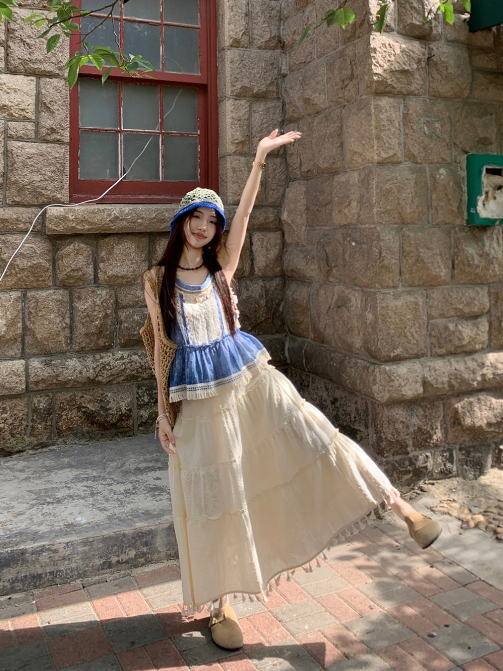 Actual shot~ Shell beaded blue tie-dye sleeveless top for women with fringed splicing lace skirt suit