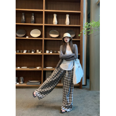 批发实拍实价~<b class='q'>韩版</b>慵懒风防晒针织外套+小背心+<b class='q'>休闲</b>格子阔腿裤<b class='q'>套装</b>