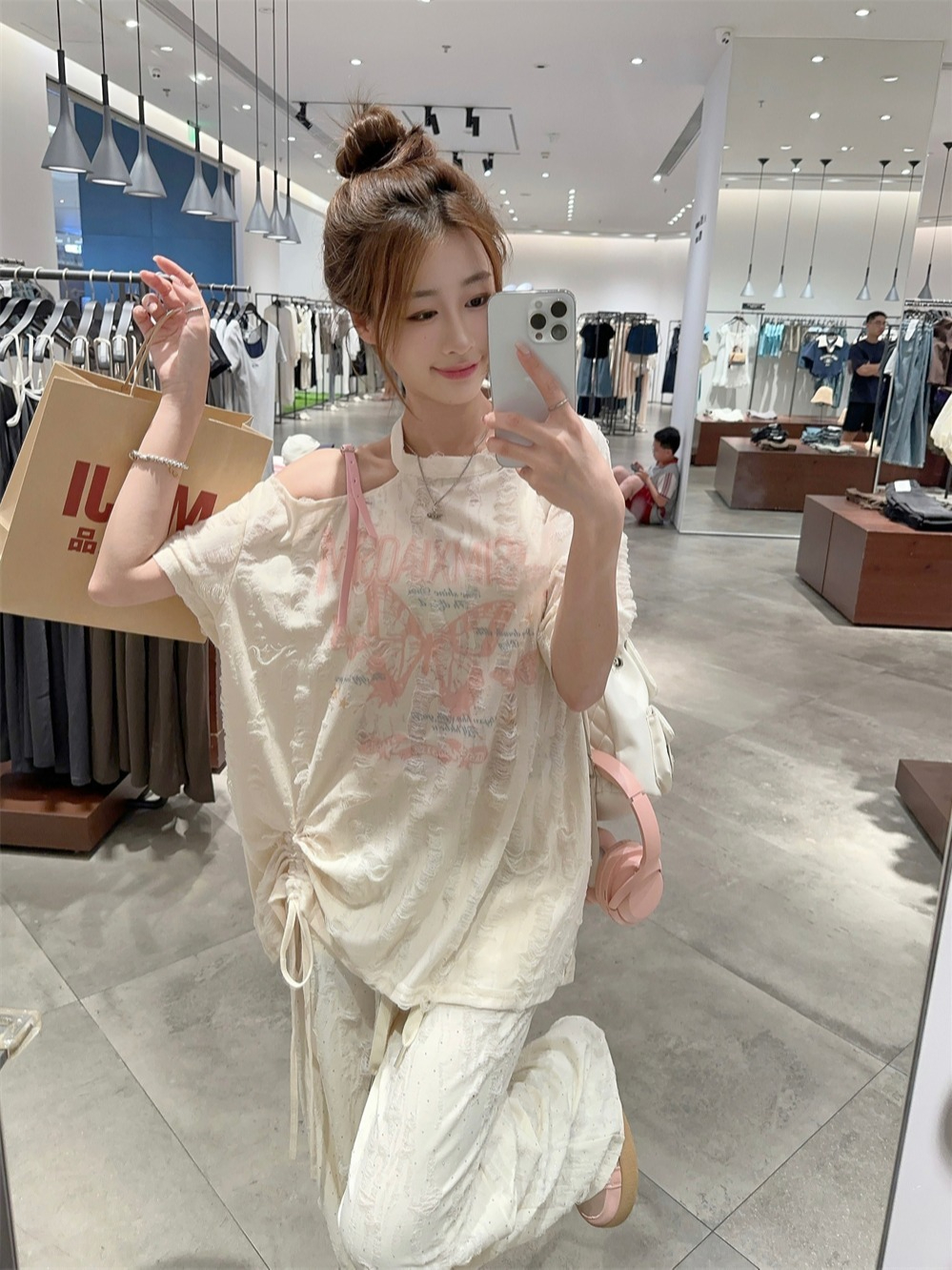 Fashion super hot Korean style summer new style ripped fabric design butterfly print off-shoulder short-sleeved T-shirt for women, versatile