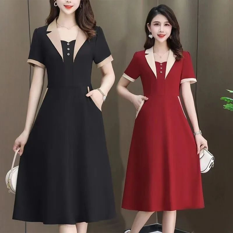 Fashionable and Western style solid color large size dress 2024 new large size waist slimming mother's high-end summer skirt