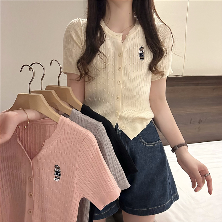 Real shot~Summer new round neck embroidered bear cardigan short-sleeved knitted top