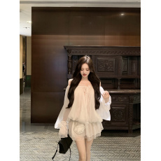 批发实拍实价娇恣美人花瓣层次抽绳<b class='q'>雪纺</b>衫<b class='q'>女</b>夏季一字肩网纱<b class='q'>上衣</b>