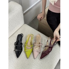 批发法式尖头铆钉玛丽珍鞋复古高跟单鞋2024夏季包头后空凉鞋