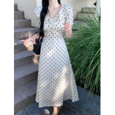 实拍实价 法式木耳边系带泡泡袖收腰显瘦大摆复古波点连衣裙女