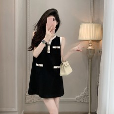 批发法式小香风无袖针织连衣裙女富家千金显瘦气质赫本风A字背心裙
