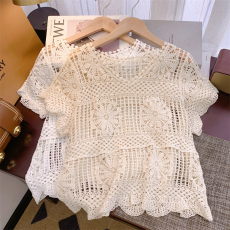 批发实拍夏新款韩版设计感外搭罩衫V领镂空宽松短款慵懒风薄款针织衫