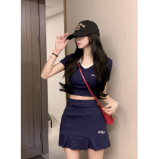 批发实拍 辣妹套装夏季美式复古学院风<b class='q'>短袖</b>T恤休闲<b class='q'>运动包</b>臀短裙两件套