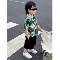 批发儿童衬衫男2026夏短袖潮花时尚<b class='q'>男童</b>炸街<b class='q'>印花</b>衬衣洋气港风男宝度假