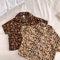 批发2024新款复古夏季短袖宝宝夏装<b class='q'>儿童</b><b class='q'>演出服</b><b class='q'>儿童</b>复古港风红色花衬衫