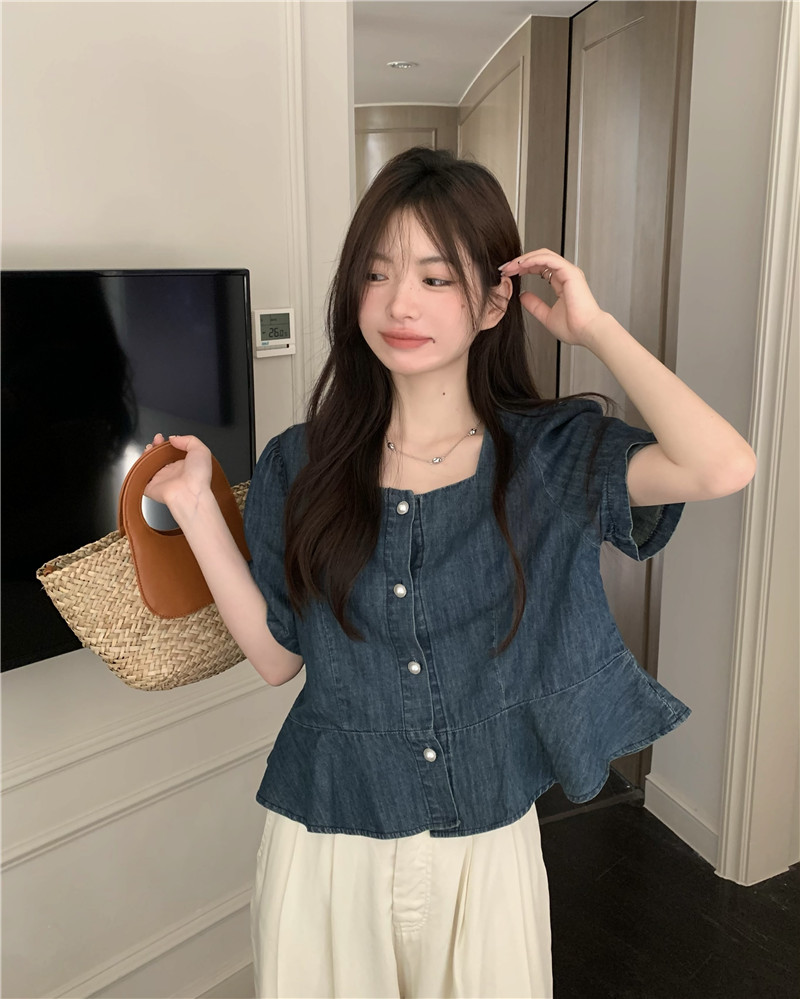 레트로 데님 셔츠 여름 새로운 허리 수축 슬림해 보이는 디자인 센스 작은 대중 광장 칼라 쇼트 스타일 맨위