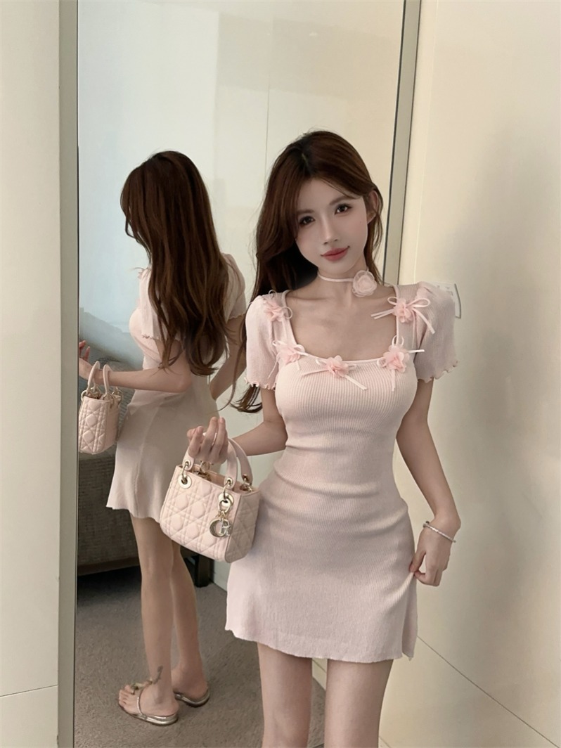 PF15269# 韩版甜美方领设计简约搭配颈带短袖针织连衣裙