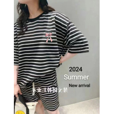 批发韩国东大门<b class='q'>女装</b>夏季新款 agaci 笑脸条纹短袖T恤短裤<b class='q'>套装</b>